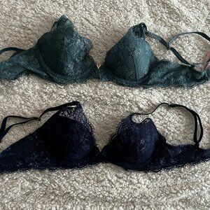 Victoria's Secret Lightly Lined Plunge Bundle Bras - 34C Love Cloud Plunge
